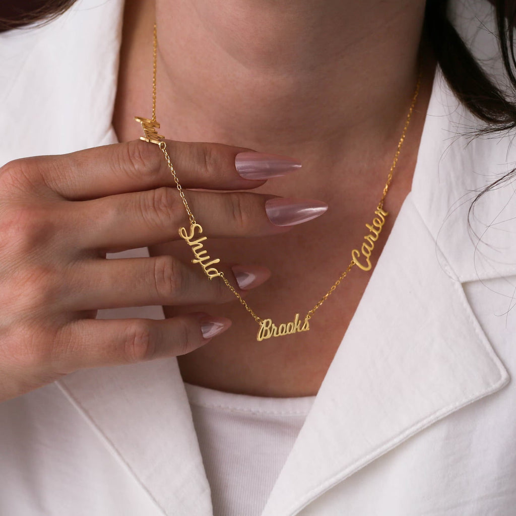 MULTI NAME NECKLACE
